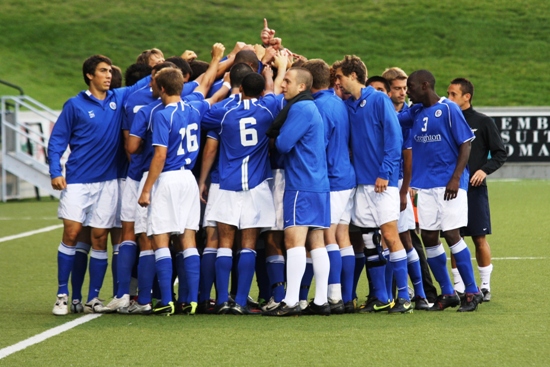 2009 Men's Soccer Team Pregame Huddle