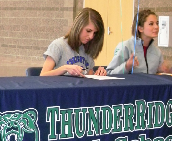 Hannah Krumreich signs a Letter of Intent to run at Creighton
