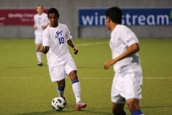 Jose Gomez and the Creighton men’s soccer team play SMU and Dartmouth this weekend in Peoria, Illinois
