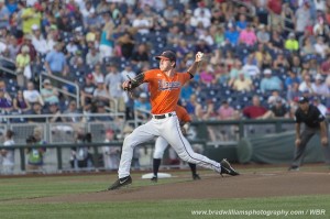 Virginia and TCU locked into a pitchers duel lasting late into the evening (WBR/Brad Williams)